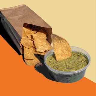 8oz Guacamole and chips